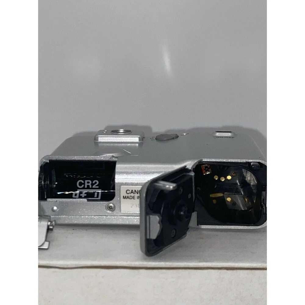 Canon ELPH Jr Compact APS Film Camera Vintage Point & Shoot